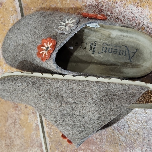 Autenti leather sock women's size 41 EUC - Picture 6 of 7